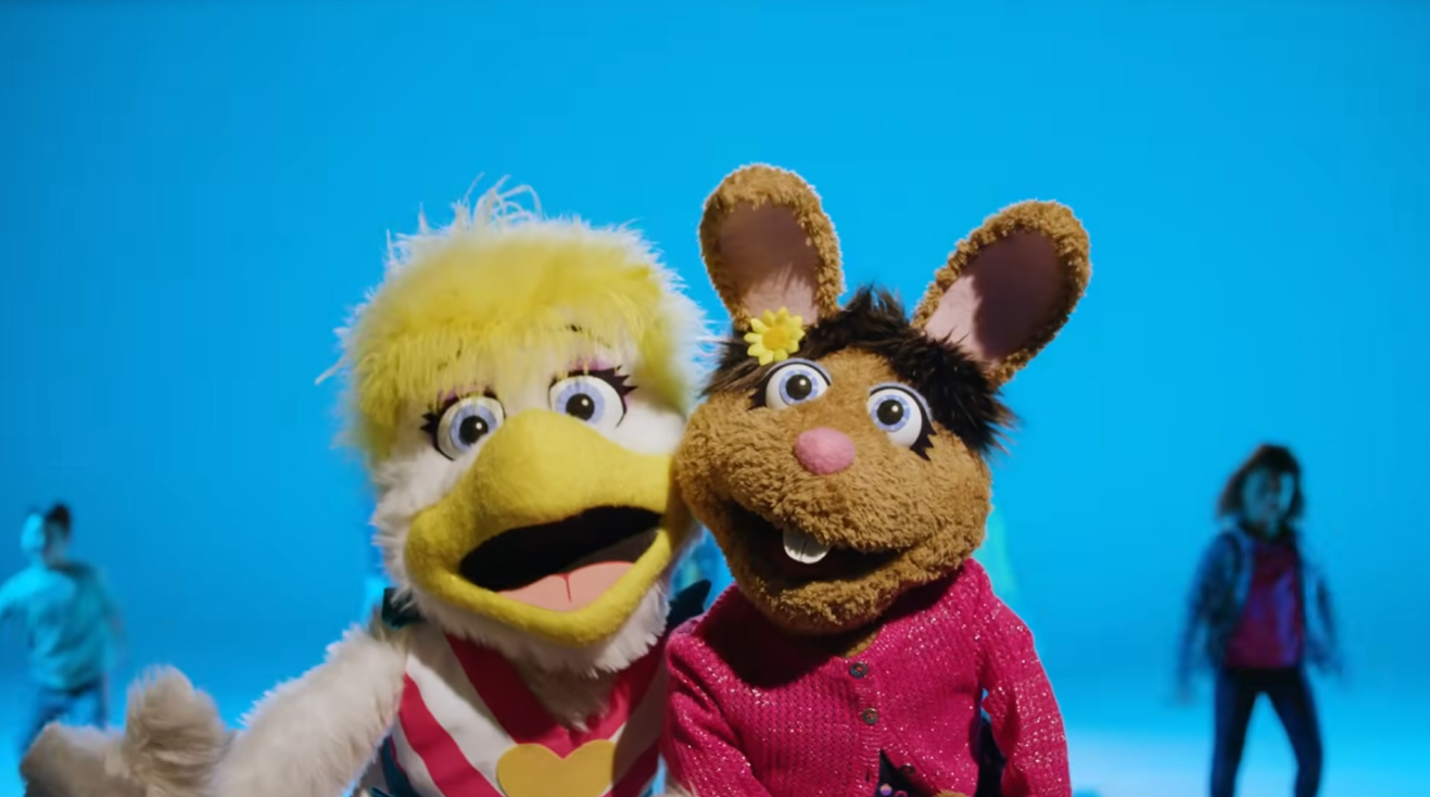 Screenshot of 'Bailando'